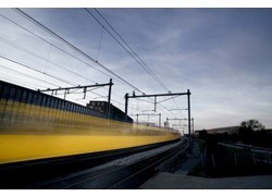 Logo_voorbijrazende_trein_ns