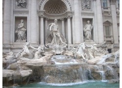 Logo_trevi_fountain_2009_2