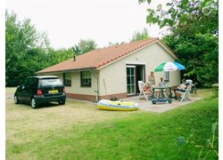 Logo_chalet_oostappen_vakantiepark_marina_beach