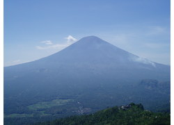 Logo_agung_-_bali_vulkaan