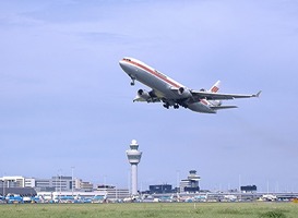 Normal_schiphol__vliegtuig__vliegveld