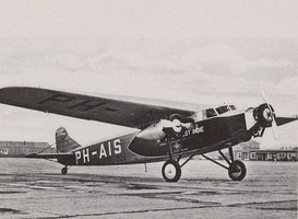 Normal_fokker_f18__snip__kerstpostvlucht__fokker_ph-ais__aviodrome__beeld_via_wiki_