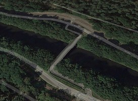 Fietsbrug Ekkersweijer voordat deze was ingestort. Foto: printscreen Google Maps) Fietsbrug Ekkersweijer voordat deze was ingestort. Foto: printscreen Google Maps)