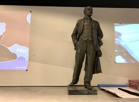 Normal_bronzen_beeld_lenin__foto_via_persbericht_nationaal_militair_museum_