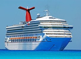 Normal_cruiseschip_op_zee