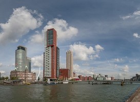 Normal_rotterdam_rijnhaven__wilhelminapier__hotel_new_york__rijnhaven_marina__haven_voor_superjachten_in_spe