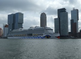 Normal_aidaperla__cruiseschip__rotterdam
