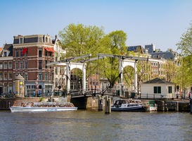 Normal_amsterdam__amstel__brugwachtershuisje