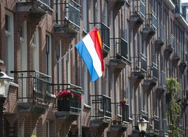Normal_nederlandse_vlag____oranje_wimpel_