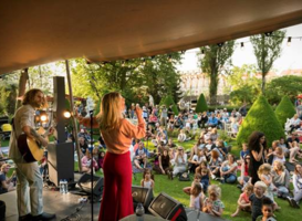 Optreden van Blackbird tijdens Zoomeravonden 2018. Foto ARTIS, Bas Losekoot Optreden van Blackbird tijdens Zoomeravonden 2018. Foto ARTIS, Bas Losekoot