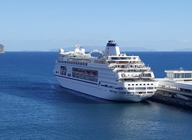 Cruiseschip Columbus (Canarische Eilanden) Cruiseschip Columbus (Canarische Eilanden)