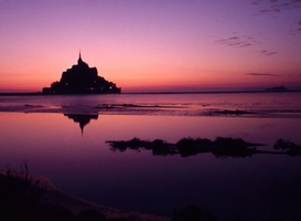 Mont Saint-Michel, Normandië, Frankrijk (Foto; George F. Mobley - beeld via Museon) Mont Saint-Michel, Normandië, Frankrijk (Foto; George F. Mobley - beeld via Museon)