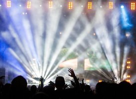 Normal_concert-336695_1920