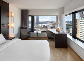 Inntel Hotels Rotterdam Centre (Panorama Topkamer Corner view) - beeld via persbericht Inntel Hotels Inntel Hotels Rotterdam Centre (Panorama Topkamer Corner view) - beeld via persbericht Inntel Hotels