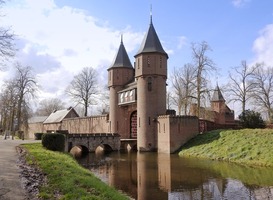 Kasteel de Haar (Utrecht) Kasteel de Haar (Utrecht)