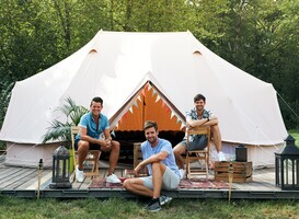 De 3 sterren camping (beeld via persbericht AVROTROS) De 3 sterren camping (beeld via persbericht AVROTROS)