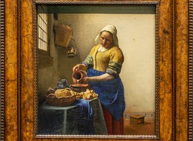 Morgen kun je Het Melkmeisje van Vermeer weer zien in de Hermitage Morgen kun je Het Melkmeisje van Vermeer weer zien in de Hermitage