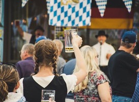 Beierse Oktoberfest kan eindelijk weer doorgaan Beierse Oktoberfest kan eindelijk weer doorgaan