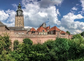 Triatlon Zutphen biedt een uitdaging voor grote en kleine sporters Triatlon Zutphen biedt een uitdaging voor grote en kleine sporters
