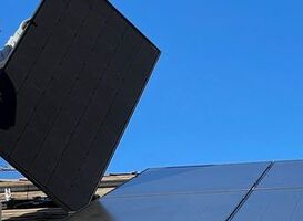 Bedrijfsgebouwen moeten vanaf 2025 verplicht zonnepanelen Bedrijfsgebouwen moeten vanaf 2025 verplicht zonnepanelen