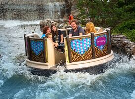 Bij Toverland kun je in juni solliciteren in de wildwaterbaan Bij Toverland kun je in juni solliciteren in de wildwaterbaan