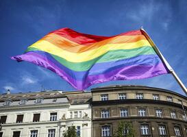 Pride-tentoonstelling in Almere beklad Pride-tentoonstelling in Almere beklad