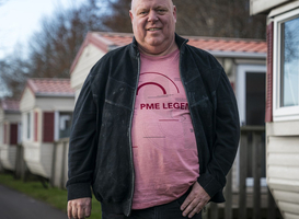 Peter Gillis zet arbeidsmigranten op straat na boete van 250.000 euro Peter Gillis zet arbeidsmigranten op straat na boete van 250.000 euro