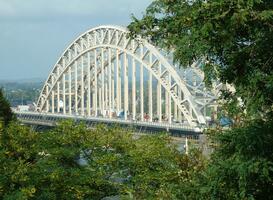 Normal_the-bridge-4576862_960_720