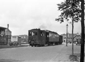 Oranjekoeken in het Noord-Nederlands Trein & Tram Museum Oranjekoeken in het Noord-Nederlands Trein & Tram Museum