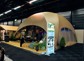 Futuristische bungalows tijdens Recreatie Vakbeurs 2022 Futuristische bungalows tijdens Recreatie Vakbeurs 2022