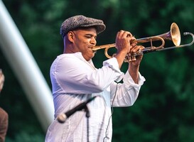 Soul vibes bij de tweede editie van jazz in Haagse Zuiderpark Soul vibes bij de tweede editie van jazz in Haagse Zuiderpark