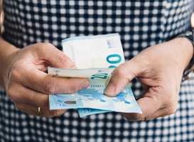 Prijs voor kaartje Walibi nog nooit zo hoog, duurder dan Efteling Prijs voor kaartje Walibi nog nooit zo hoog, duurder dan Efteling