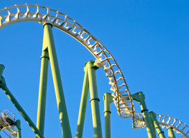 Vrouw (18) mishandeld bezoeker Walibi in rij attractie Vrouw (18) mishandeld bezoeker Walibi in rij attractie