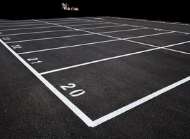 Gemeente Emmen gaat groot ongebruikt parkeerterrein Wildlands slopen Gemeente Emmen gaat groot ongebruikt parkeerterrein Wildlands slopen