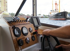 Veel veerboten in Gelderland dreigen te verdwijnen na stoppen steun Provincie Veel veerboten in Gelderland dreigen te verdwijnen na stoppen steun Provincie