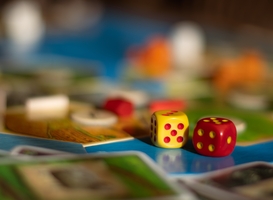 Bedenker van populaire bordspel Catan overleden Bedenker van populaire bordspel Catan overleden