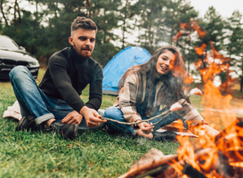 Normal_pretty-couple-near-the-campfire-makes-roasted-mars-2022-01-31-19-08-56-utc