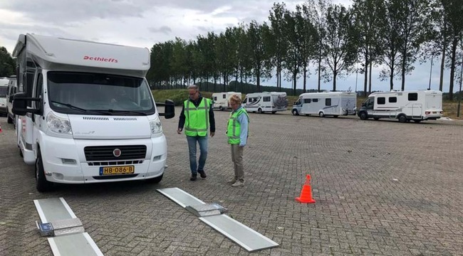 Carousel_camper_wegen
