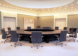 Normal_jacqueline_hassink_-_table_of_power