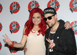 Normal_sarah_de_bono_and_joel_madden__2012