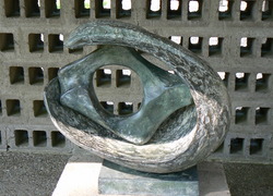 Normal_kmm_hepworth_curved_form_with_inner_form__anima_