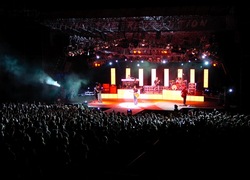 Normal_concert_podium