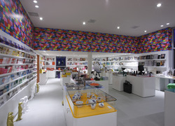 Normal_groninger_museum_winkel_3