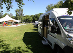 Normal_camping__2__caravan_kamperen