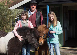 Normal_buffalo_ranch_house___pony_and_cowboy