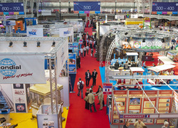 Normal_euro_attractions_show__eas_