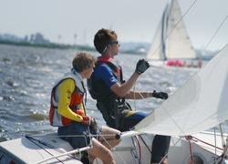 Normal_zeilboot_sneek_zeil_wedstrijd_jongeren_jeugd